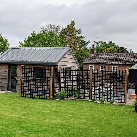 La'Al Cabin, Tiny Home, Unique Space Eden Valley Cumbria Brampton  Exterior photo